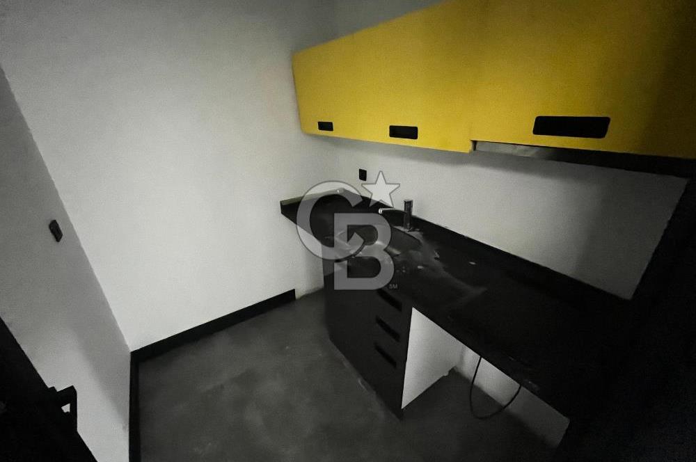 PROOFİS ABLOK'TA GÜNEY CEPHE KÖŞE KİRACISIZ BOŞ 1+1 SATILIK OFİS