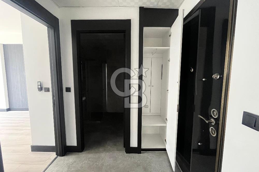 PROOFİS ABLOK'TA GÜNEY CEPHE KÖŞE KİRACISIZ BOŞ 1+1 SATILIK OFİS