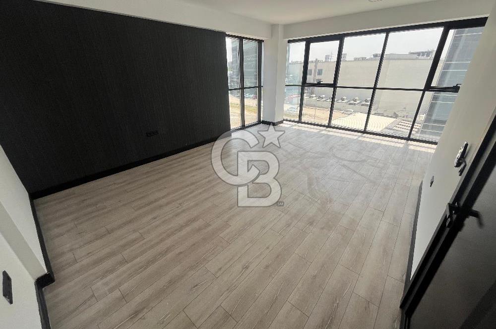 PROOFİS ABLOK'TA GÜNEY CEPHE KÖŞE KİRACISIZ BOŞ 1+1 SATILIK OFİS