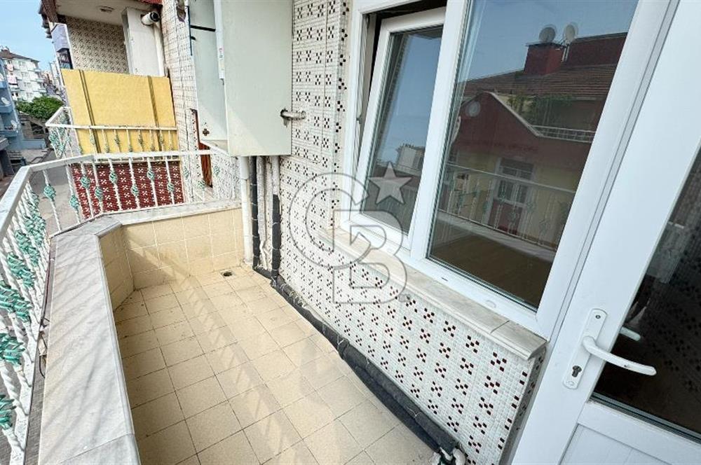 Canik'te Şehir ve Deniz Manzaralı, Merkezi Konumda 3+1 Kiralık Daire