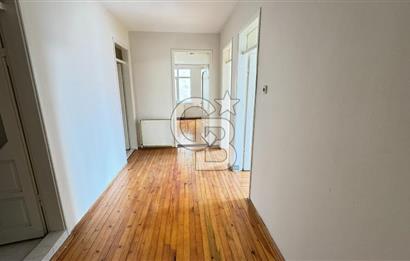 Canik'te Şehir ve Deniz Manzaralı, Merkezi Konumda 3+1 Kiralık Daire