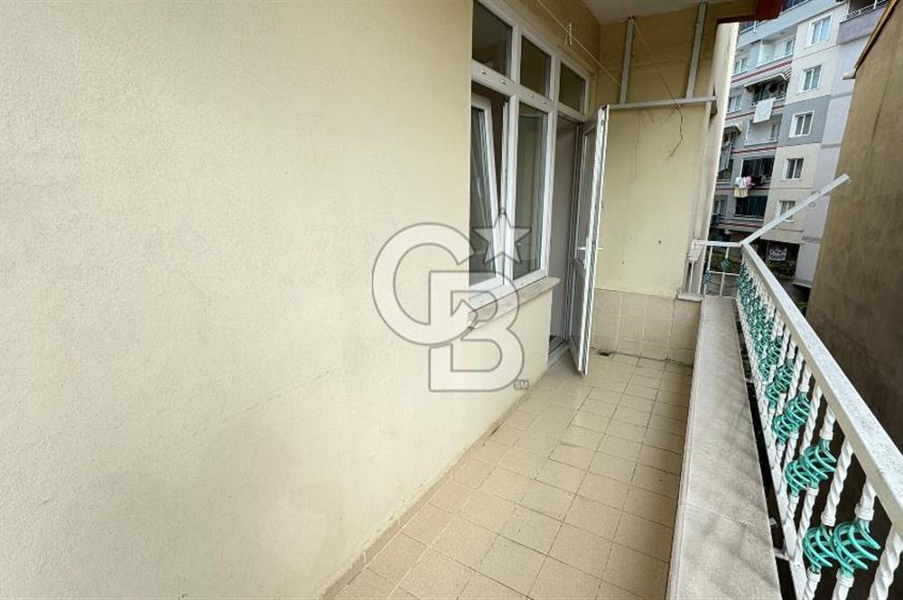 Canik'te Şehir ve Deniz Manzaralı, Merkezi Konumda 3+1 Kiralık Daire