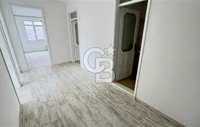 Canik'te Şehir ve Deniz Manzaralı, Yerden Isıtmalı 3+1 Kiralık Daire