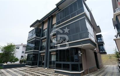 İNCEK'TE RESMİ KURUMLARA YAKIN SATILIK DAİRE