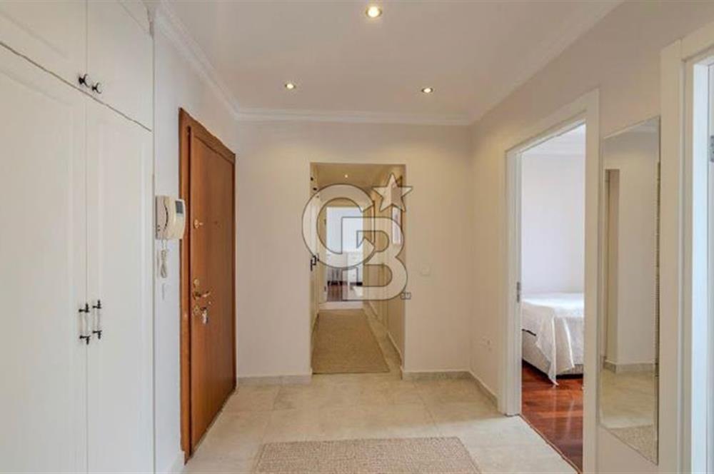 ERENKÖY MERKEZİ KONUMDA EŞYALI KİRALIK 3+1 DAİRE