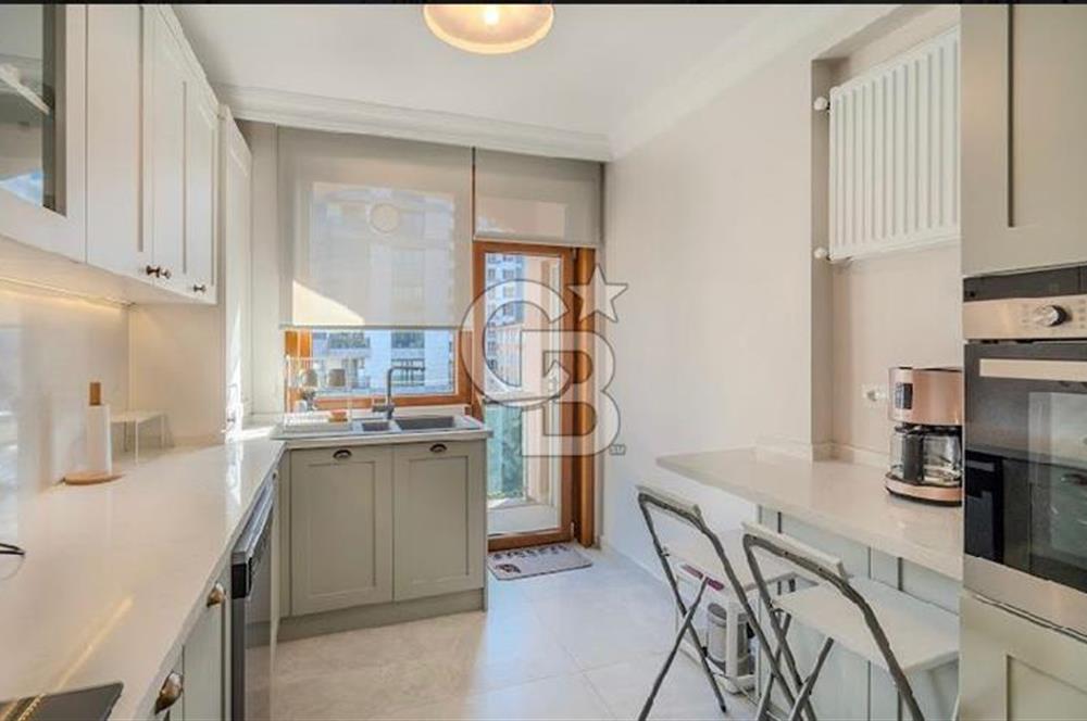 ERENKÖY MERKEZİ KONUMDA EŞYALI KİRALIK 3+1 DAİRE
