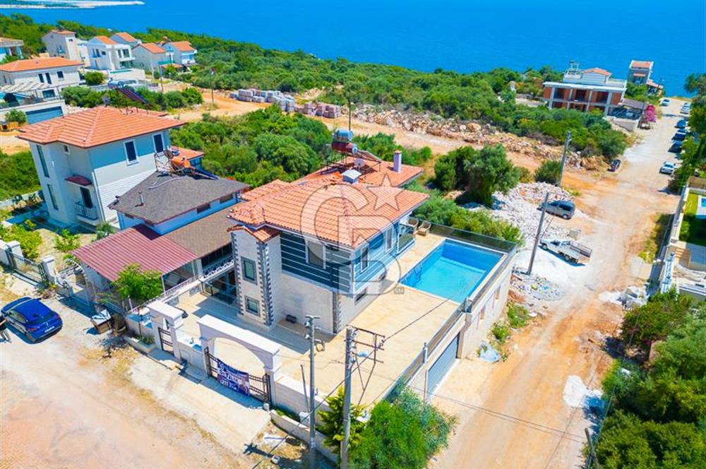 ANTALYA DEMRE KUMDAĞINDA DENİZ MANZARALI SATILIK LÜKS VİLLA
