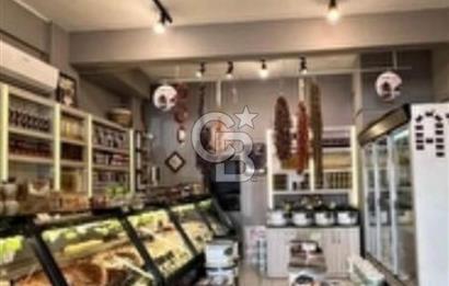 Marmaris/Muğla nın en işlek caddesinde avantajlı dükkan