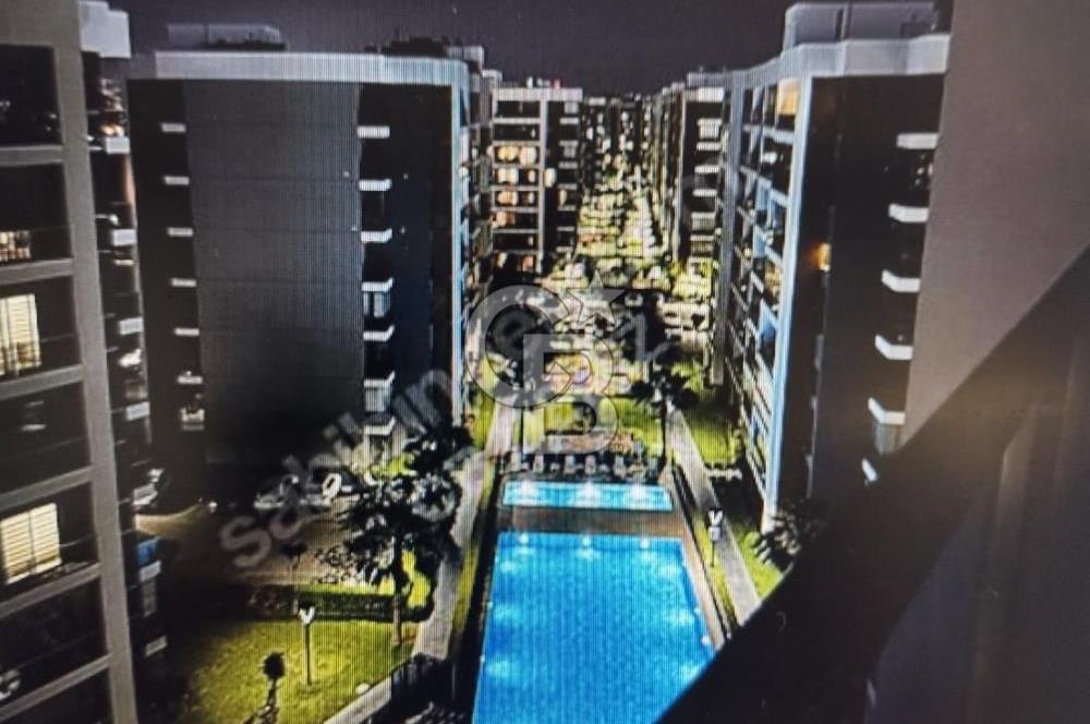 ÇİĞLİ ATAŞEHİR MODERN 3 HAVUZ ÇEPHE SATILIK 1+1 DAİRE