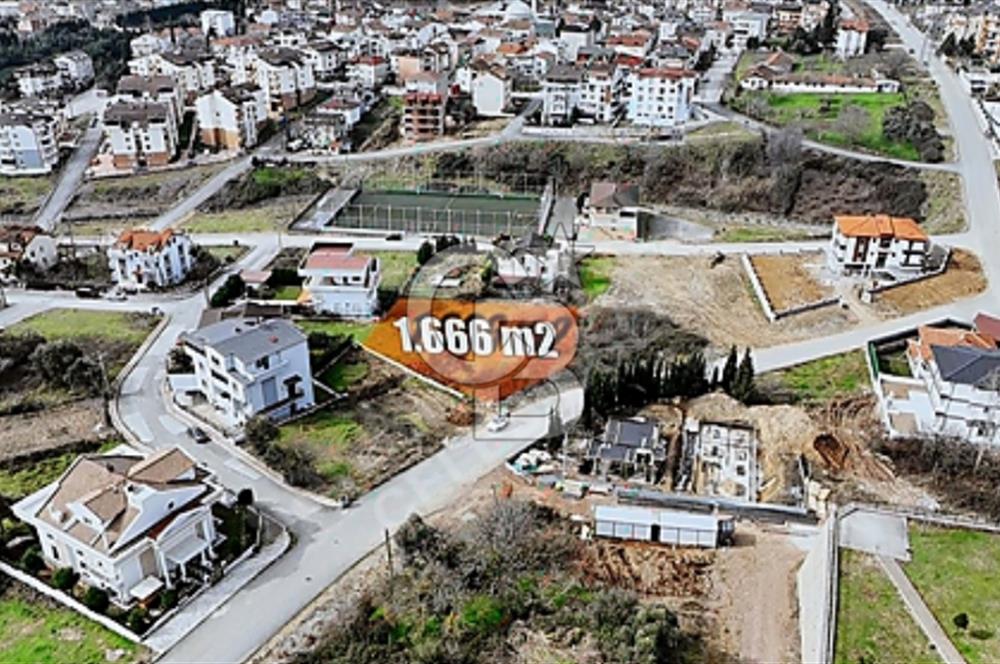 CB TOWER DERİNCE MERSİNCİK'TE 1.667M² MANZARALI %30 İMARLI ARSA