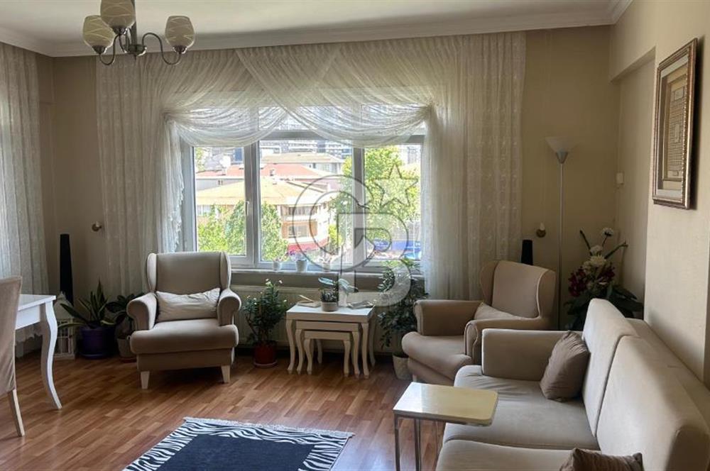 Maltepe Yalı Mah Dragos Sitesinde Satılık Arakat 3+1 Daİre