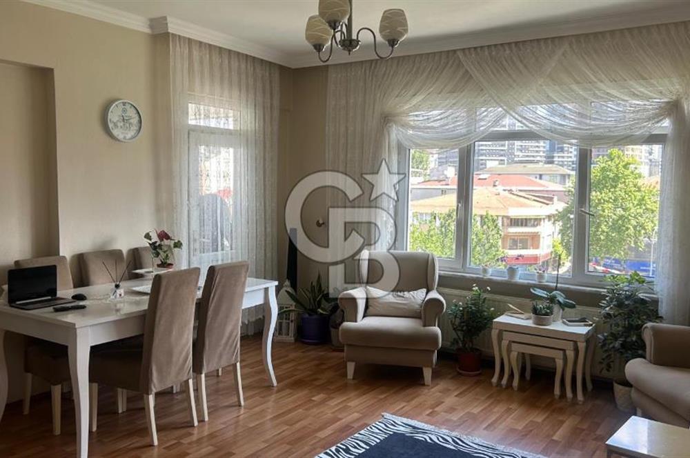 Maltepe Yalı Mah Dragos Sitesinde Satılık Arakat 3+1 Daİre