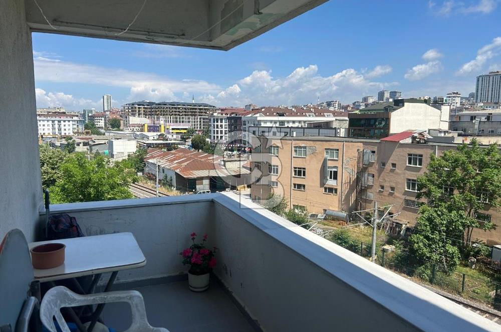Maltepe Yalı Mah Dragos Sitesinde Satılık Arakat 3+1 Daİre