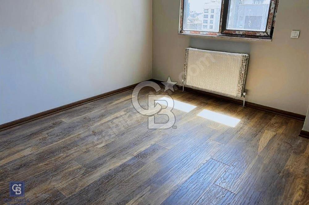 CADDEBOSTAN DA 3+1 85 NET BALKONLU DAİRE