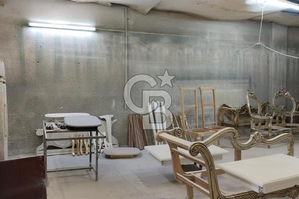 Karabağlar Sanayi de Komple Satılık Bina