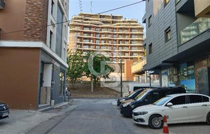 Çiğli, Anadolu Cad. üzerinde Merkezi Lokasyon 1+1 Satılık Daire
