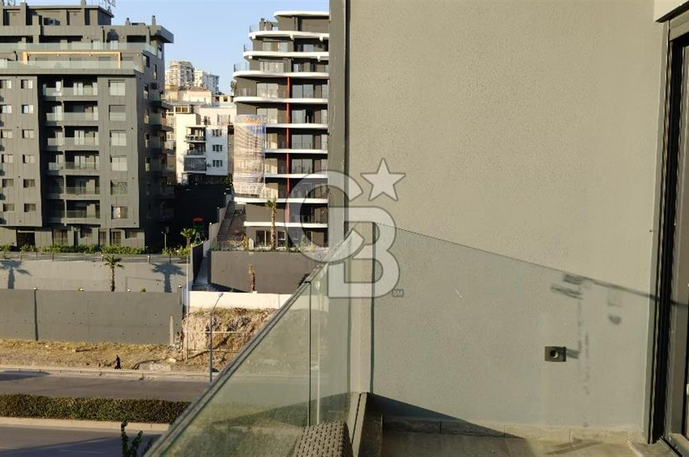 Çiğli, Anadolu Cad. üzerinde Merkezi Lokasyon 1+1 Satılık Daire