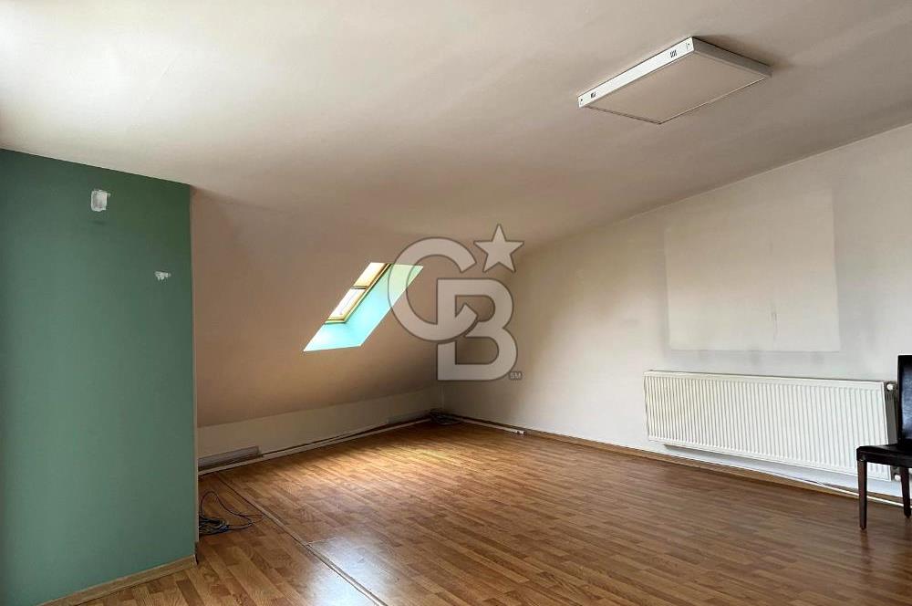 Çekmeköy Çavuşbaşı cad. 320 m2 Kiralık Ofis