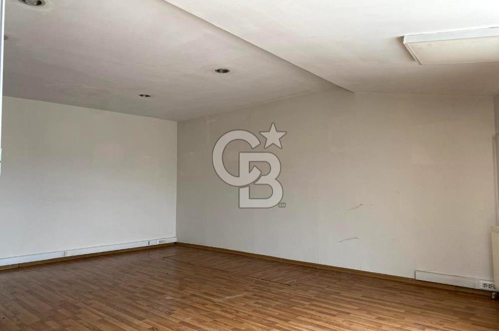Çekmeköy Çavuşbaşı cad. 320 m2 Kiralık Ofis