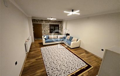 URLA YELALTI MAHALLESİN'DE EŞYALI KİRALIK TRİPLEKS VİLLA