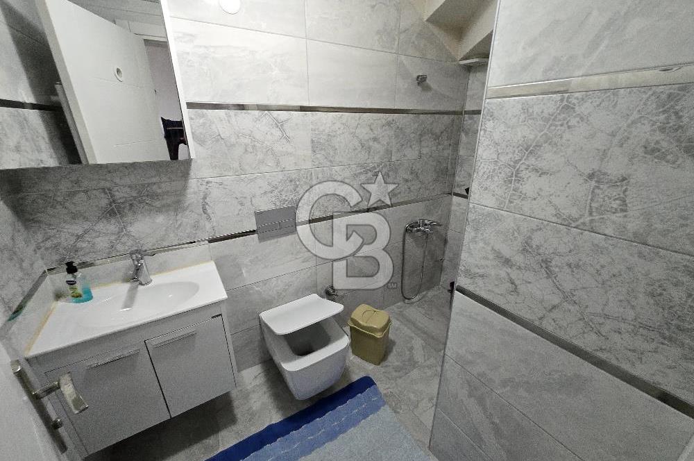 URLA YELALTI MAHALLESİN'DE EŞYALI KİRALIK TRİPLEKS VİLLA