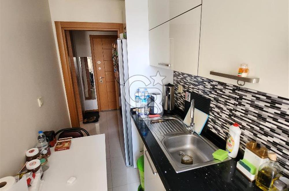 ATAŞEHİR ESATPAŞA MAHALLESİNDE CADDE ÜZERİ SATILIK 2+1 DAİRE
