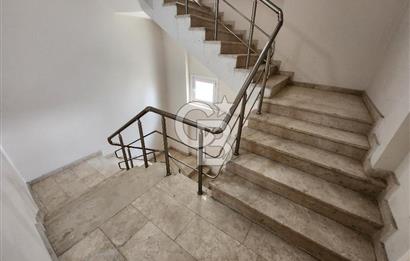 ATAŞEHİR ESATPAŞA MAHALLESİNDE CADDE ÜZERİ SATILIK 2+1 DAİRE