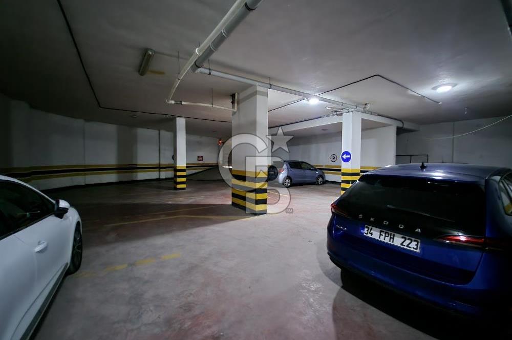 ATAŞEHİR ESATPAŞA MAHALLESİNDE CADDE ÜZERİ SATILIK 2+1 DAİRE