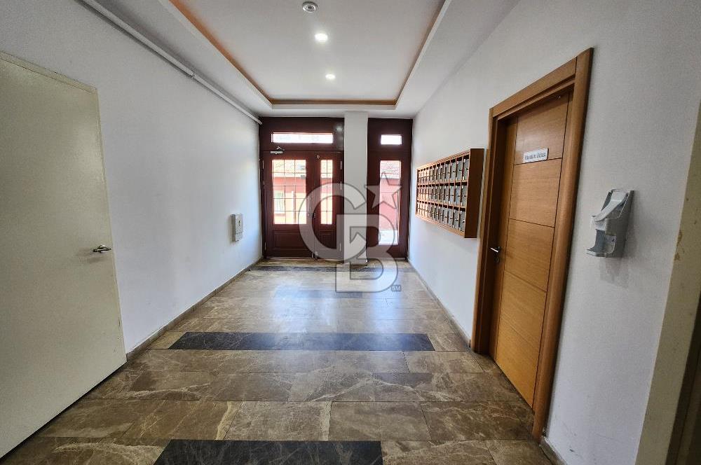 ATAŞEHİR ESATPAŞA MAHALLESİNDE CADDE ÜZERİ SATILIK 2+1 DAİRE