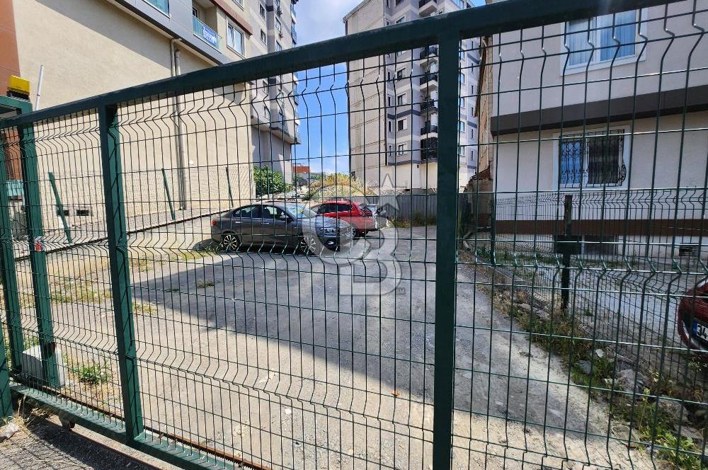 ATAŞEHİR ESATPAŞA MAHALLESİNDE CADDE ÜZERİ SATILIK 2+1 DAİRE