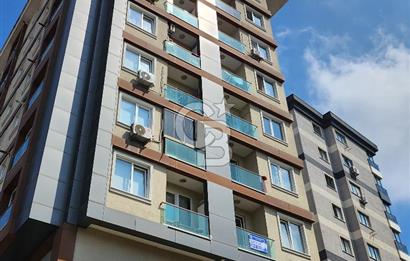 ATAŞEHİR ESATPAŞA MAHALLESİNDE CADDE ÜZERİ SATILIK 2+1 DAİRE