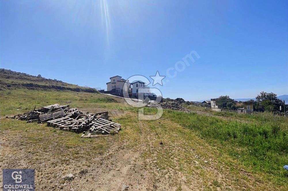 Yuvacık Yakacıkta Ulu Önder Caddesi Üzeri 905 m² İmarlı Arsa