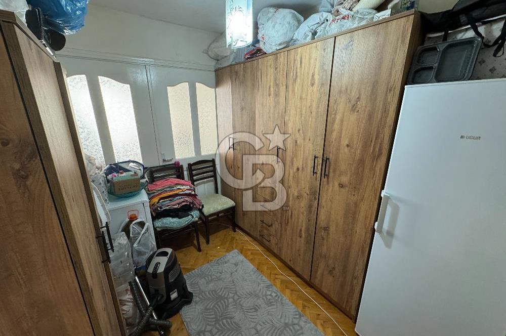 BOZYAKA HASTANESİ KARŞISI MERKEZİ KONUM SATILIK 3+1 DAİRE