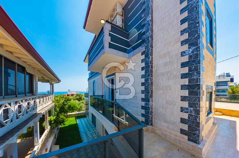 ANTALYA DEMRE KUMDAĞINDA DENİZ MANZARALI SATILIK LÜKS VİLLA
