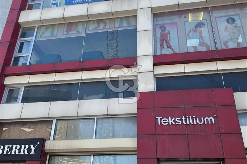 MERTER'İN EN İYİ LOKASYONUNDA ÇİFT CEPHELİ KOMPLE SATILIK BİNA