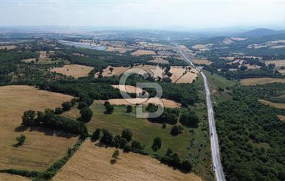 Çanakkale Çan Küçüklü'de Anayol Cepheli Satılık 9767M² Tarla !