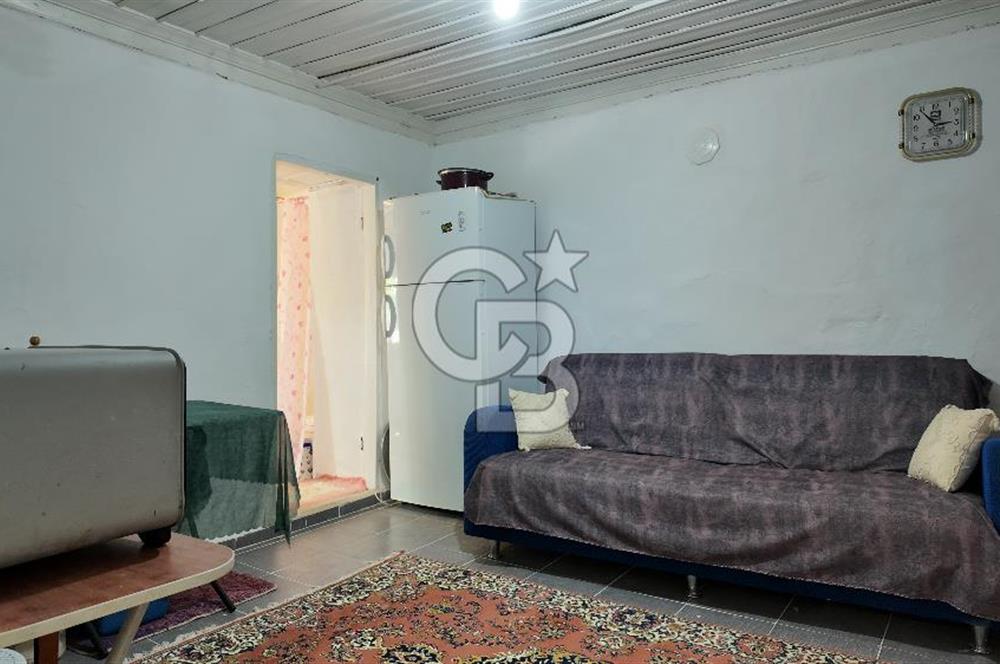 İzmir,Aliağa,Aşağışakran da 2+1 Satılık Müştemilatlı Müstakil Ev