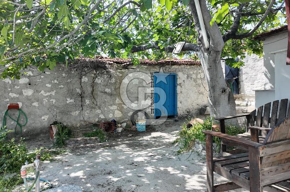 İzmir,Aliağa,Aşağışakran da 2+1 Satılık Müştemilatlı Müstakil Ev