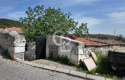 İzmir,Aliağa,Aşağışakran da 2+1 Satılık Müştemilatlı Müstakil Ev