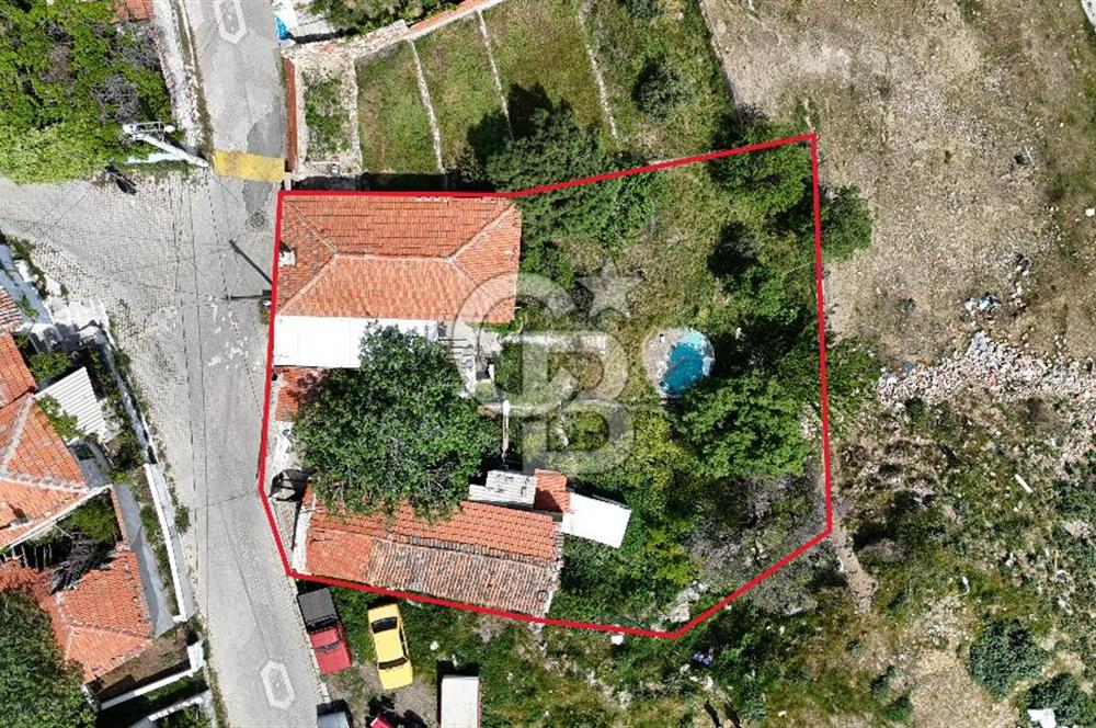İzmir,Aliağa,Aşağışakran da 2+1 Satılık Müştemilatlı Müstakil Ev