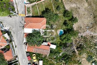 İzmir,Aliağa,Aşağışakran da 2+1 Satılık Müştemilatlı Müstakil Ev