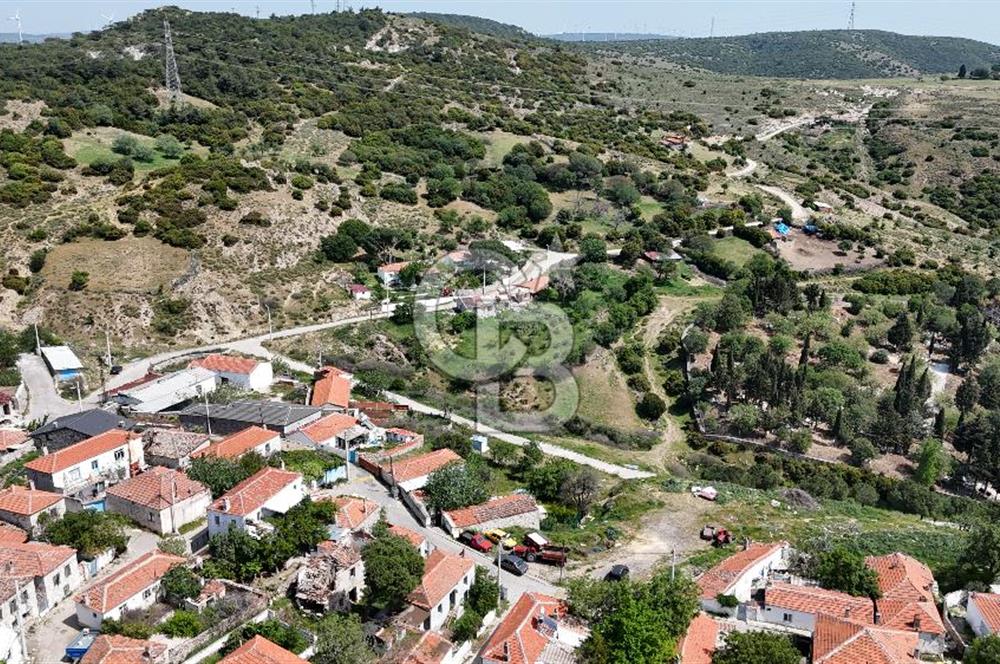 İzmir,Aliağa,Aşağışakran da 2+1 Satılık Müştemilatlı Müstakil Ev