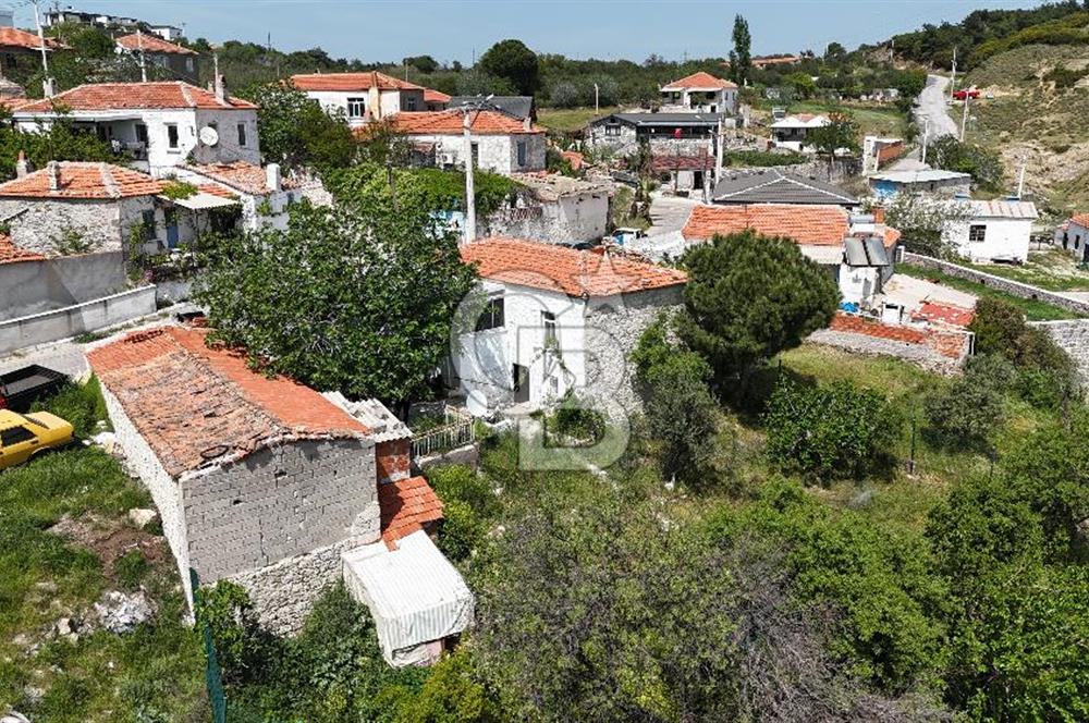 İzmir,Aliağa,Aşağışakran da 2+1 Satılık Müştemilatlı Müstakil Ev
