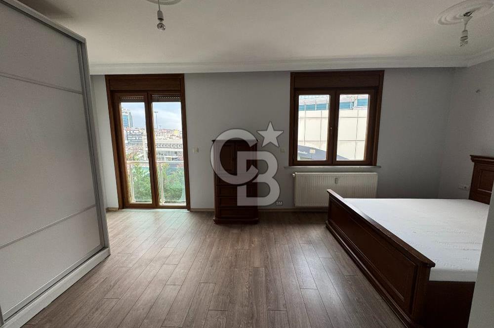 Maltepe Aydınevler Mah E5 Üstü Satılık Dubleks Daire