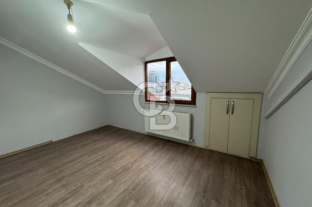 Maltepe Aydınevler Mah E5 Üstü Satılık Dubleks Daire