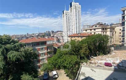 Beşiktaş Satılık Geniş Fırsat 2+1 Daire