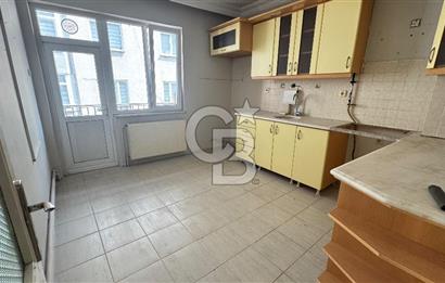 Samsun Çiftlik Caddesi’ne Yakın, Merkezi Konumda 3+1 Geniş Kiralık Daire!