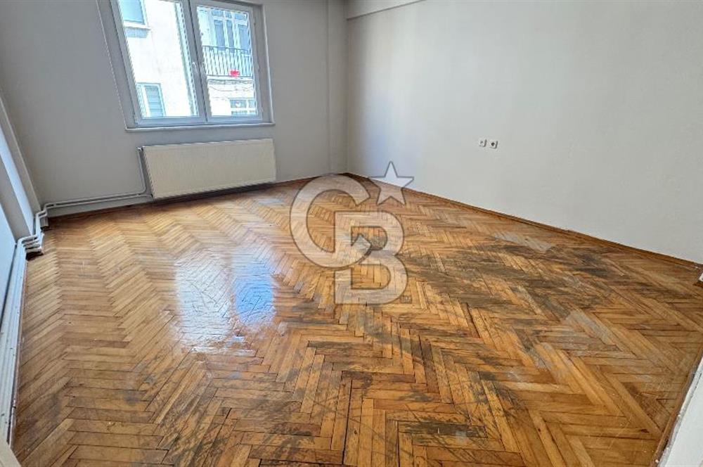 Samsun Çiftlik Caddesi’ne Yakın, Merkezi Konumda 3+1 Geniş Kiralık Daire!