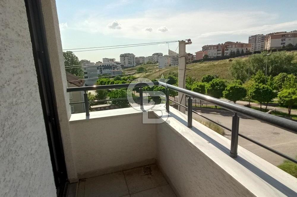 KOCAELİ ÇAYIROVA AKSE MAHALLESİNDE 3+1 ARA KAT DAİRE