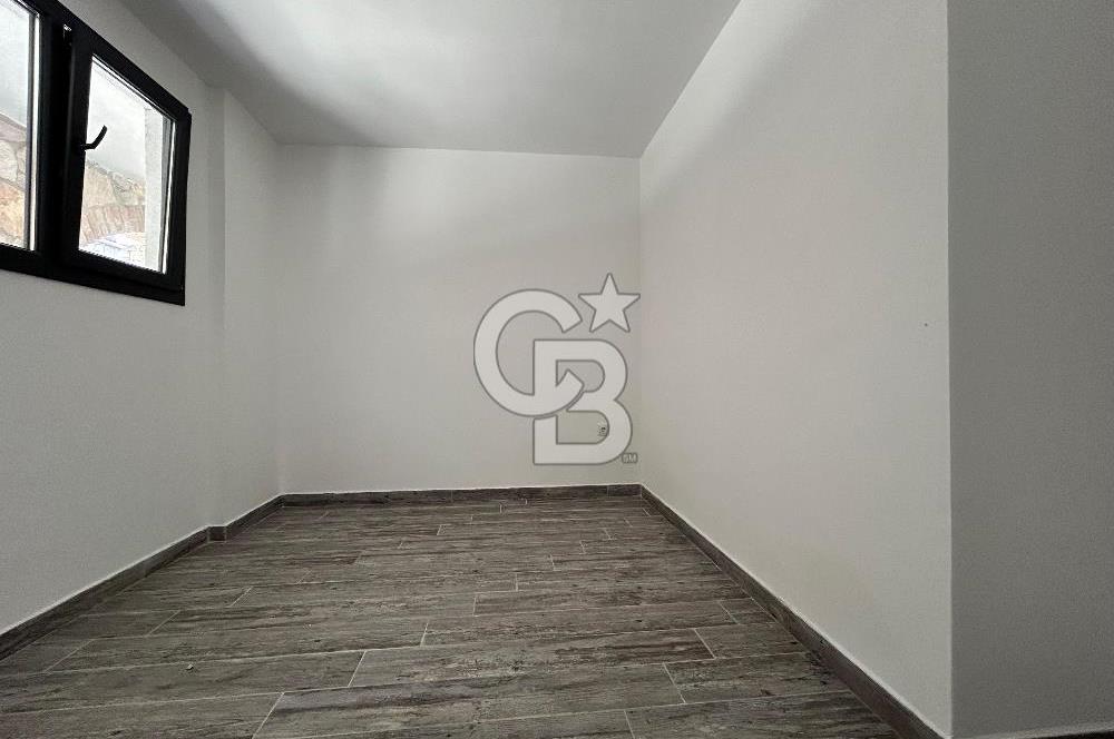 Küçükköy'de Havuzlu Sitede Satılık 2+1 Daireler